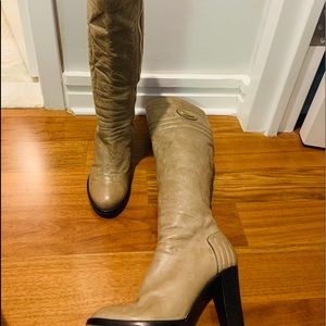 Chloe boots